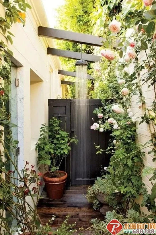 “美国怡春院”网友热评：这里的服务让人如沐春风，体验超乎想象，值得每位追求放松的人一试