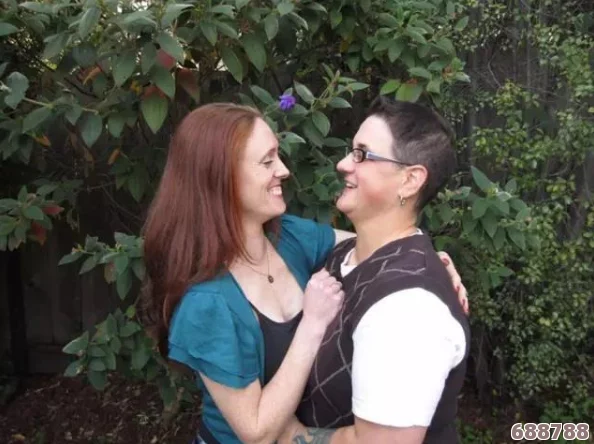 老头同性情缘：ⅩⅩⅩⅩⅩC0m平台上的真实用户评价与感受分享