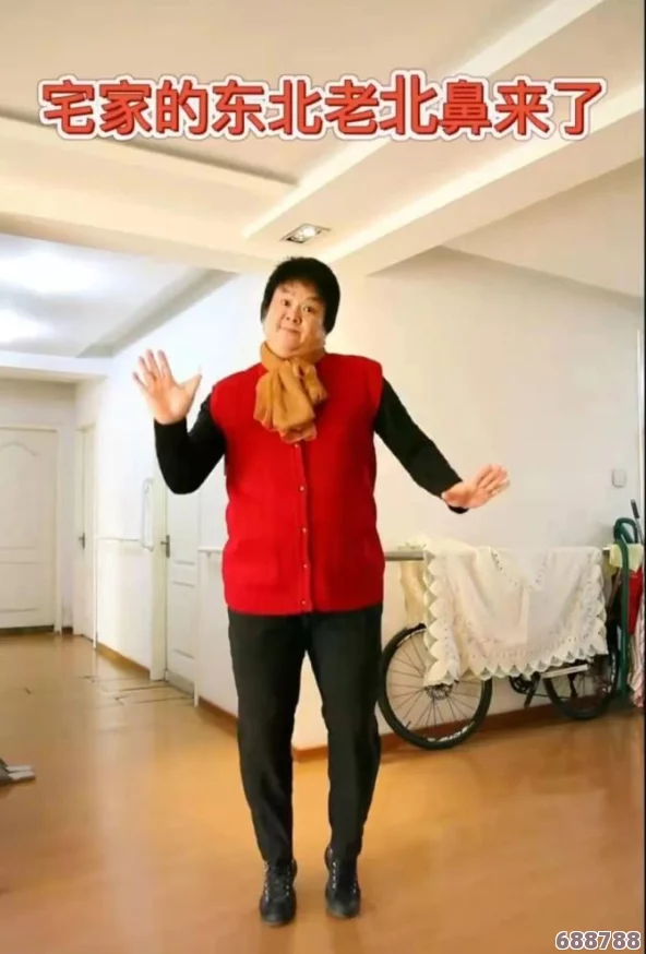 沈阳老阿姨叫的没谁了，＂大哥大嫂过年好＂喊出新高度，震惊四邻