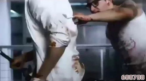 办公室撕开奶罩,惊呆众人!究竟谁是幕后黑手？一场意外还是精心策划？