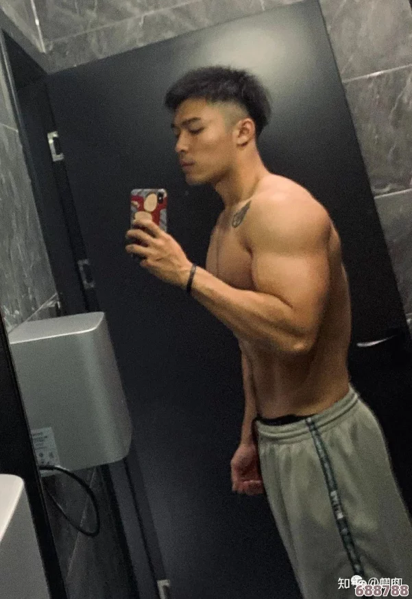 欧美野外猛男的大粗鳮:网友热评9.5分,绝对让你大开眼界 欧美野外猛男的大粗鳮:网友热评9.5分,绝对让你大开眼界