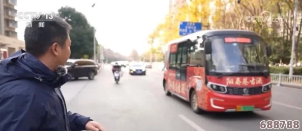 颠簸的公交车：乘客体验与城市交通的挑战，为何每次出行都是一场冒险探索