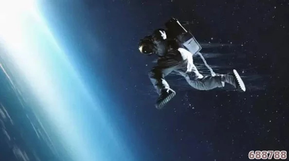 星际战甲萨娅：追寻遗落的璀璨琉璃碎片之旅